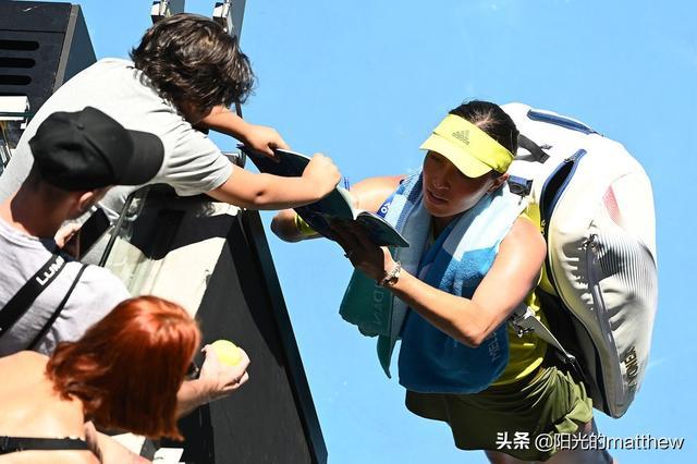 和坚定不移 和坚定不移