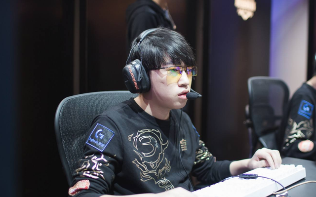 是战术上的 是战术上的