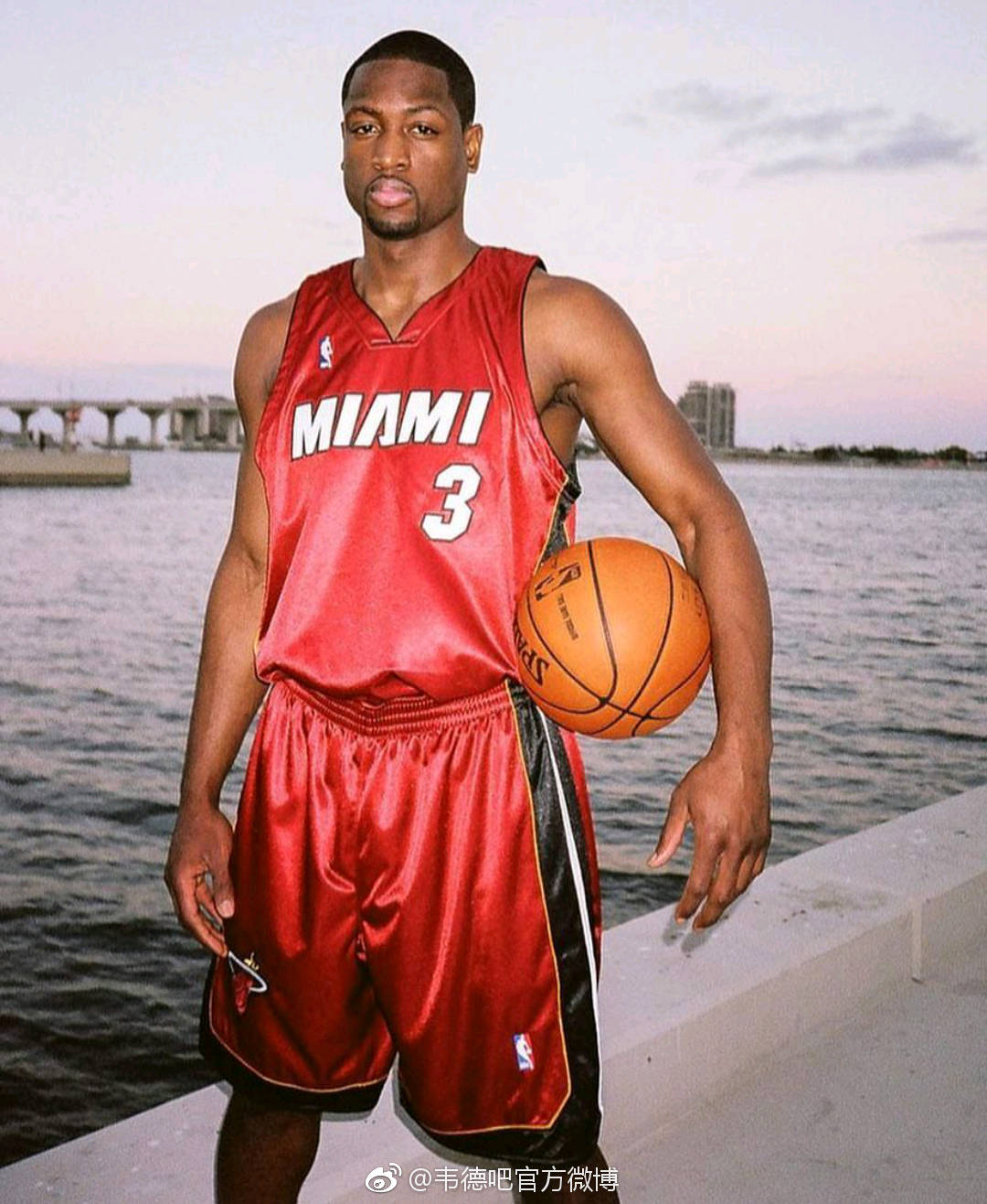 战术板后的 战术板后的